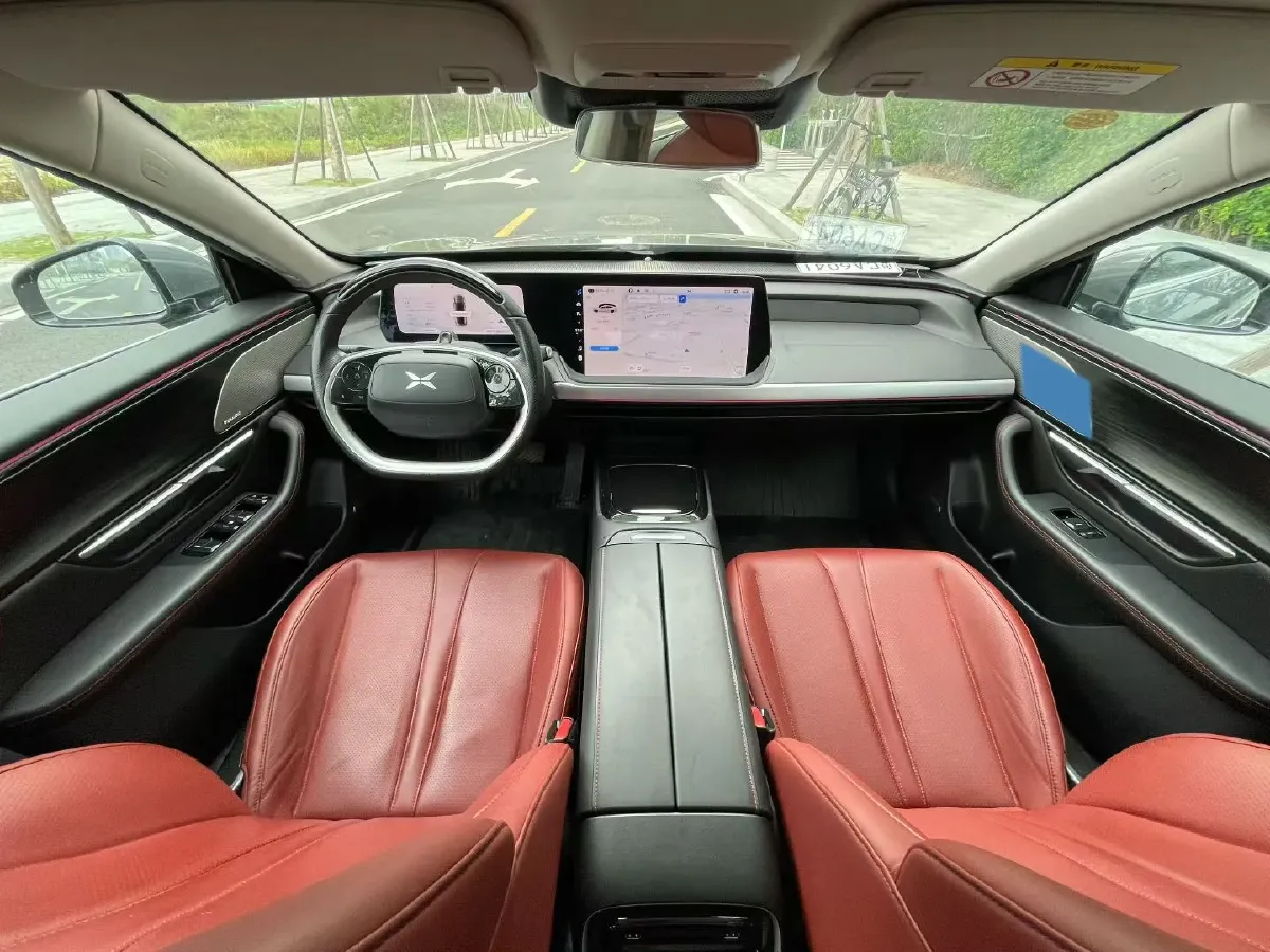 2020 DS 7 1.6T 215HP L4 8AT,autocango,china used car exporter,china ev exporter,chinese used car exporter,chinese used ev exporter