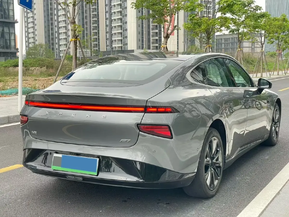 2020 DS 7 1.6T 215HP L4 8AT,autocango,china used car exporter,china ev exporter,chinese used car exporter,chinese used ev exporter