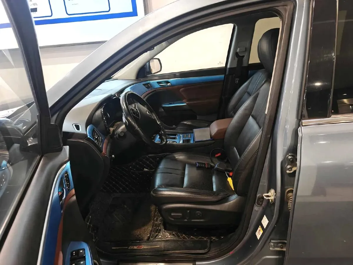 2017 GAC Trumpchi GS8 2.0T 201HP L4 6AT,autocango,china used car exporter,china ev exporter,chinese used car exporter,chinese used ev exporter