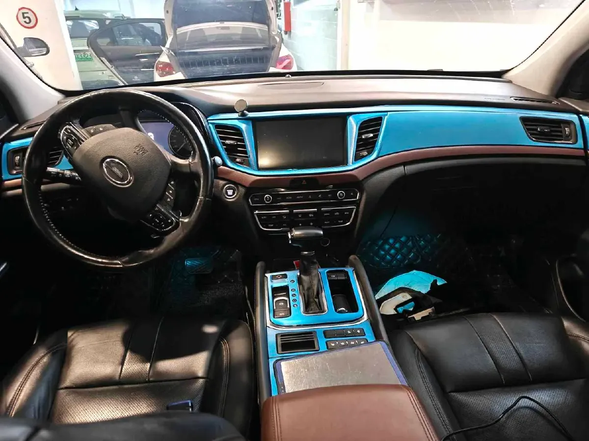 2017 GAC Trumpchi GS8 2.0T 201HP L4 6AT,autocango,china used car exporter,china ev exporter,chinese used car exporter,chinese used ev exporter