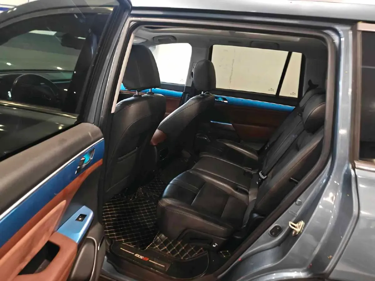 2017 GAC Trumpchi GS8 2.0T 201HP L4 6AT,autocango,china used car exporter,china ev exporter,chinese used car exporter,chinese used ev exporter