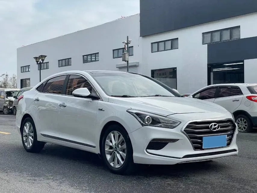 2017 Hyundai Mistra 1.6T 175HP L4 7DCT,autocango,china used car exporter,china ev exporter,chinese used car exporter,chinese used ev exporter