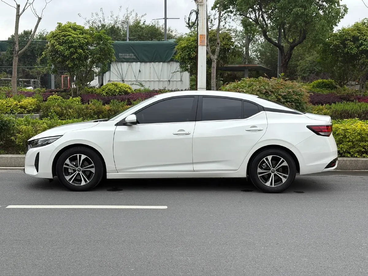 2023 Nissan Sylphy 1.6L 135HP L4 CVT,autocango,china used car exporter,china ev exporter,chinese used car exporter,chinese used ev exporter