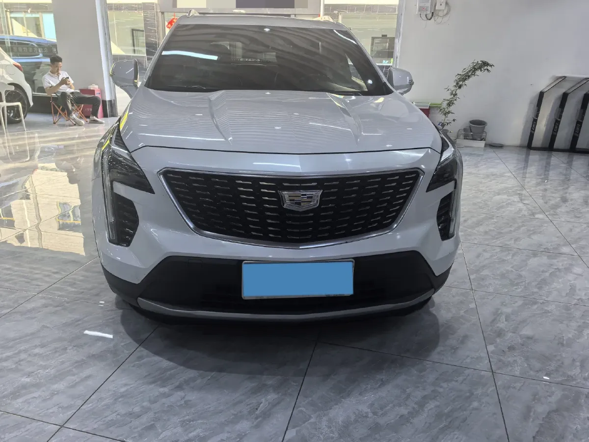 2020 Cadillac XT4 2.0T 241HP L4 9AT,autocango,china used car exporter,china ev exporter,chinese used car exporter,chinese used ev exporter