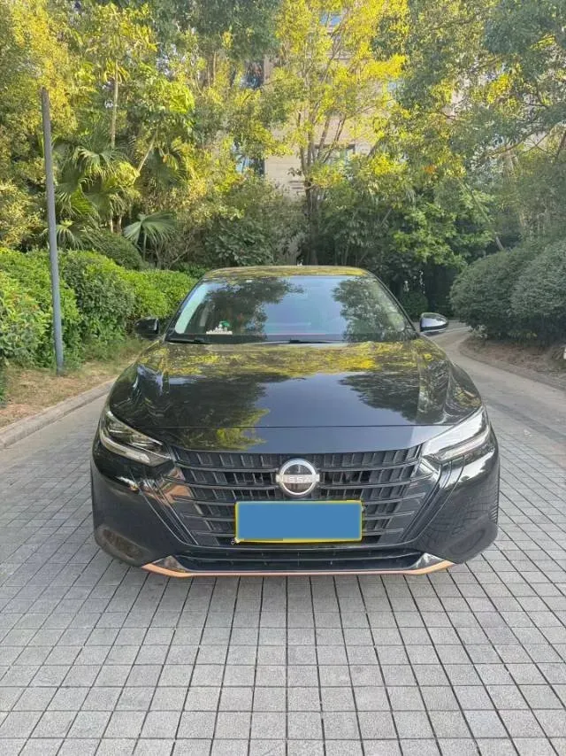 2023 Nissan Sylphy 1.6L 135HP L4 CVT,autocango,china used car exporter,china ev exporter,chinese used car exporter,chinese used ev exporter
