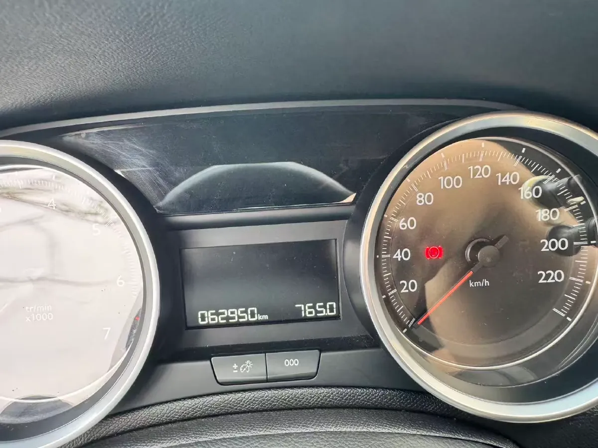 2019 Peugeot 408 1.6T 170HP L4 6AT,autocango,china used car exporter,china ev exporter,chinese used car exporter,chinese used ev exporter