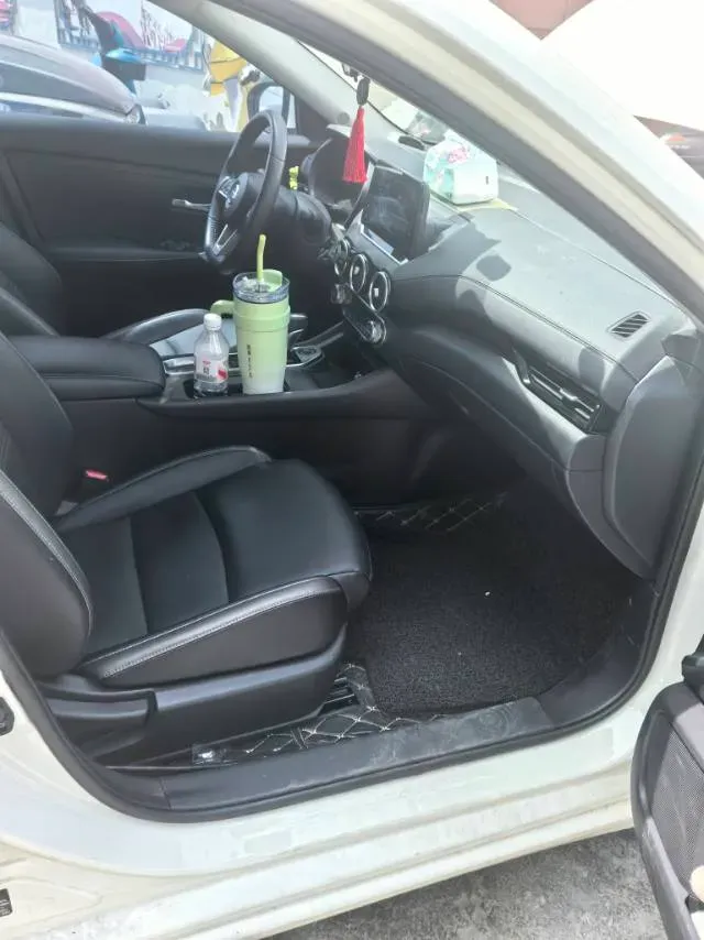 2022 Nissan Sylphy 1.6L 135HP L4 CVT,autocango,china used car exporter,china ev exporter,chinese used car exporter,chinese used ev exporter