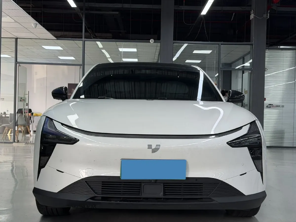 2023 Honda CR-V 2.0L 150HP L4 E-CVT PHEV 17.7KWH,autocango,china used car exporter,china ev exporter,chinese used car exporter,chinese used ev exporter