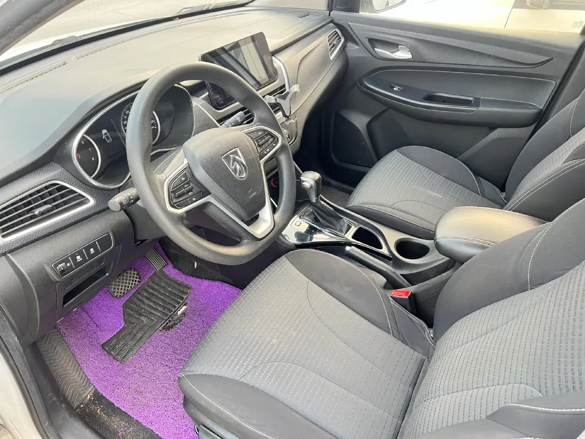 2019 BaoJun 730 1.5T 147HP L4 CVT,autocango,china used car exporter,china ev exporter,chinese used car exporter,chinese used ev exporter