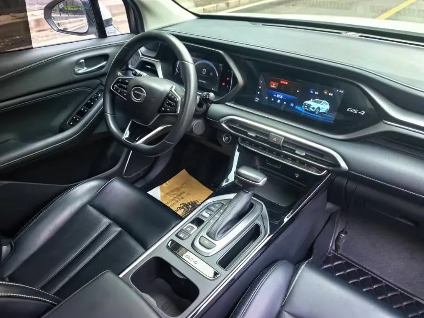 2022 GAC Trumpchi GS4 1.5T 169HP L4 6AT,autocango,china used car exporter,china ev exporter,chinese used car exporter,chinese used ev exporter