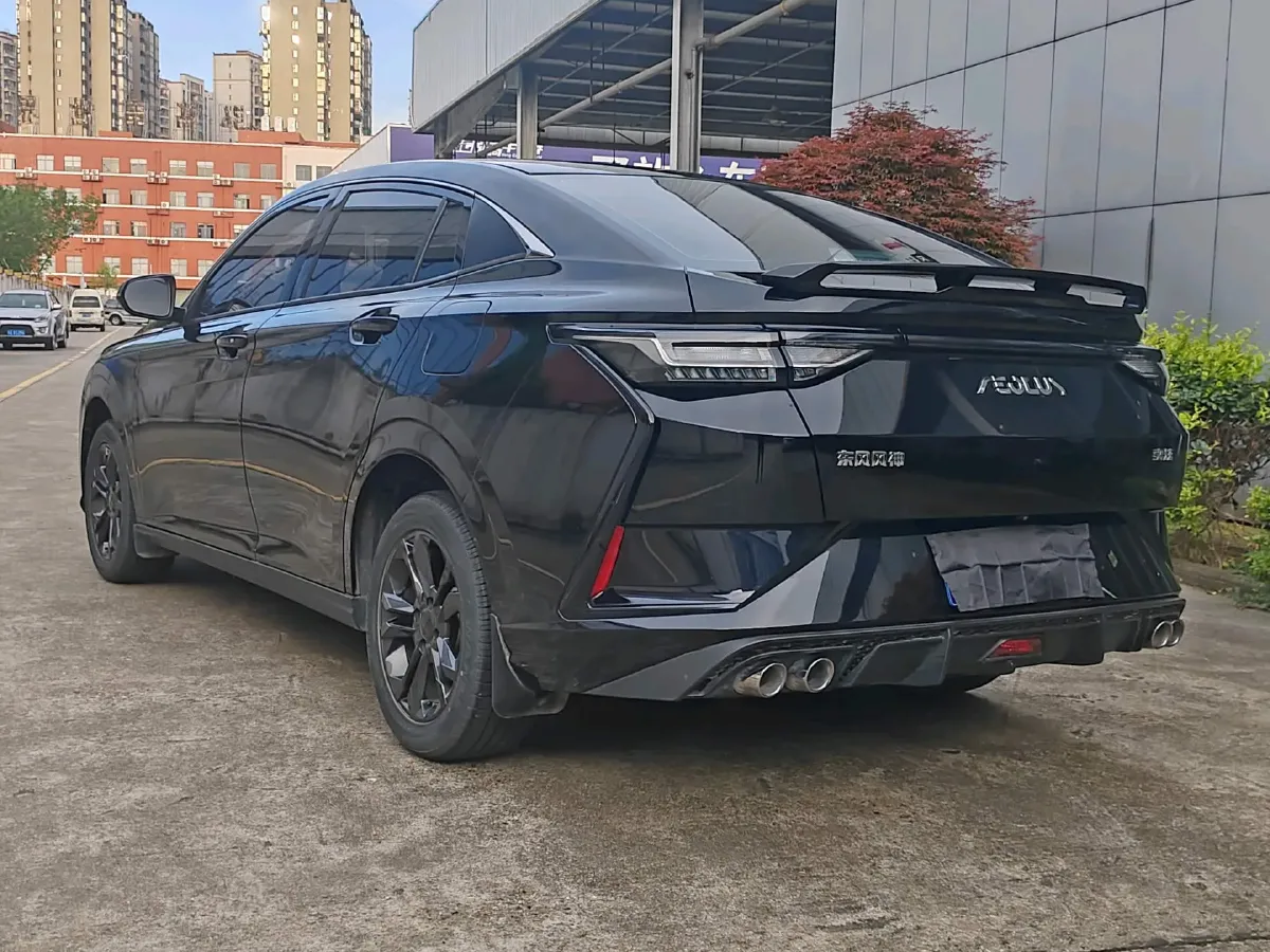 2023 DongFeng Aeolus YiXuan 1.5L 125HP L4 6DCT,autocango,china used car exporter,china ev exporter,chinese used car exporter,chinese used ev exporter