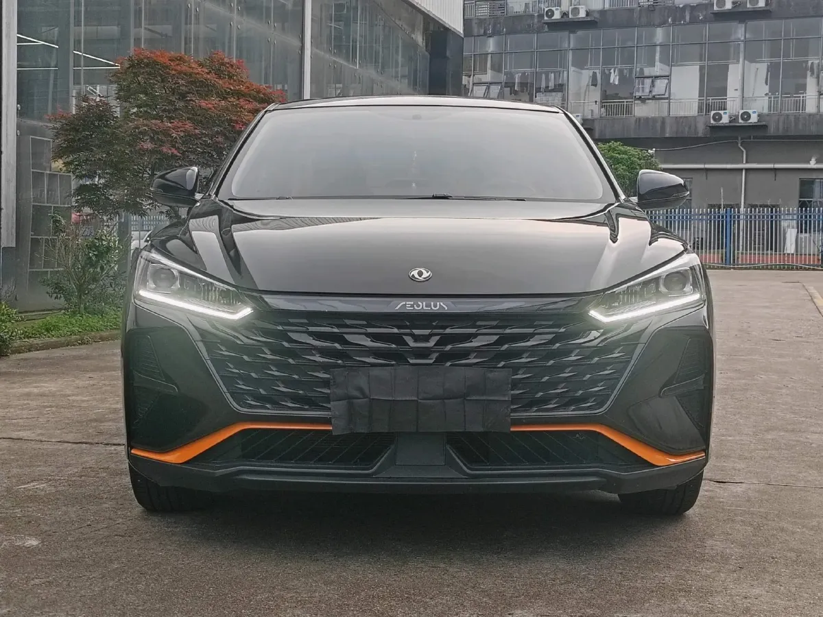 2023 DongFeng Aeolus YiXuan 1.5L 125HP L4 6DCT,autocango,china used car exporter,china ev exporter,chinese used car exporter,chinese used ev exporter