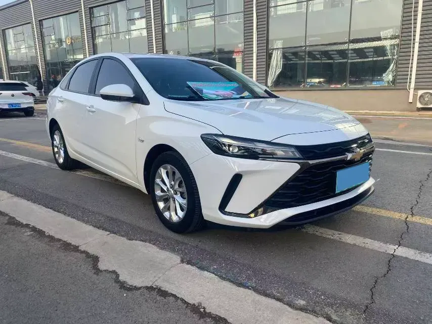 2023 Chevrolet Monza 1.5L 113HP L4 6DCT,autocango,china used car exporter,china ev exporter,chinese used car exporter,chinese used ev exporter