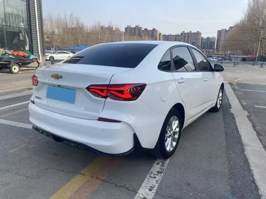 2023 Chevrolet Monza 1.5L 113HP L4 6DCT,autocango,china used car exporter,china ev exporter,chinese used car exporter,chinese used ev exporter