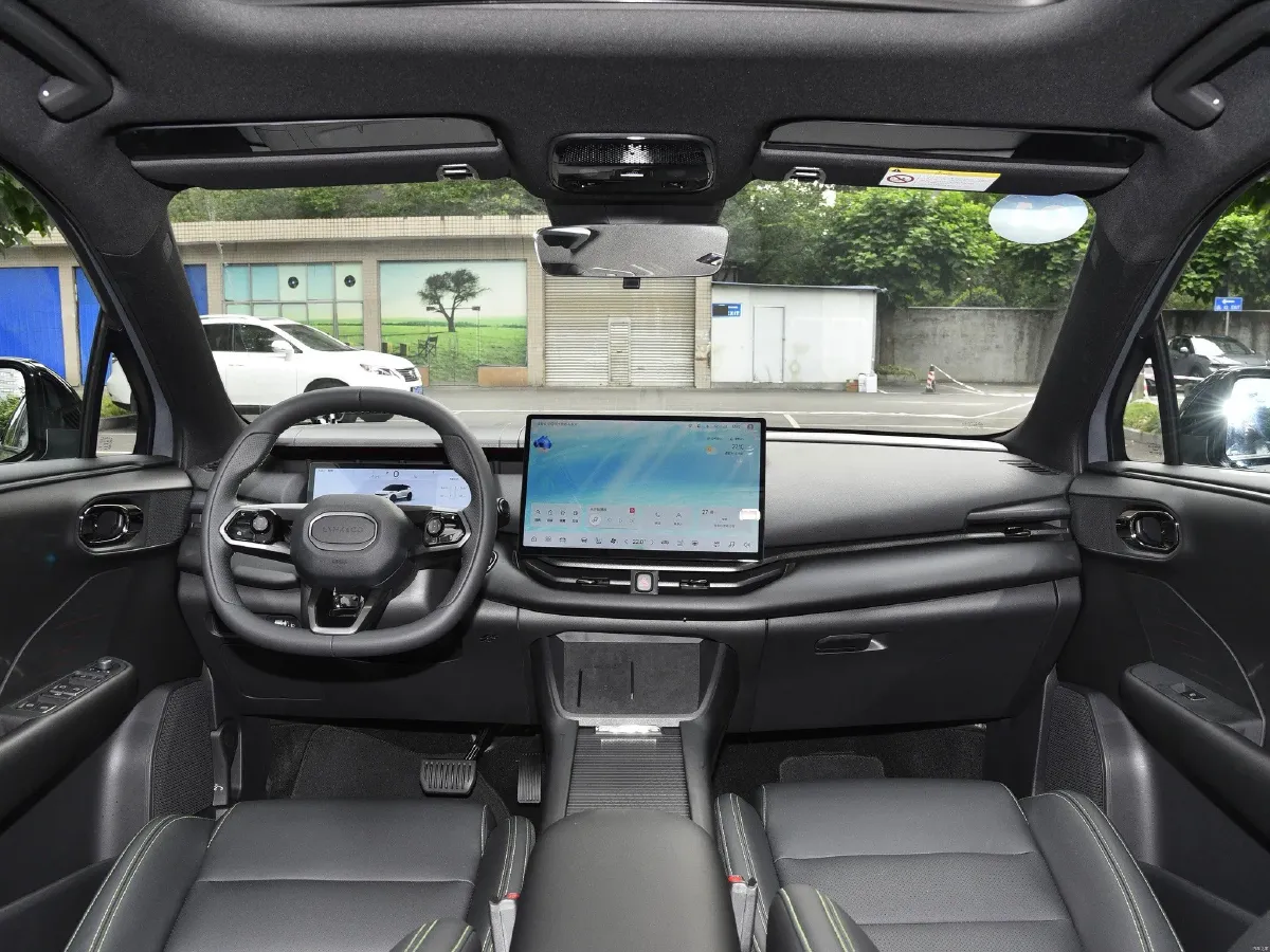 2023 LYNK&CO 06 EM-P 1.5L 120HP L4 3DHT PHEV 19.09KWH,autocango,china used car exporter,china ev exporter,chinese used car exporter,chinese used ev exporter