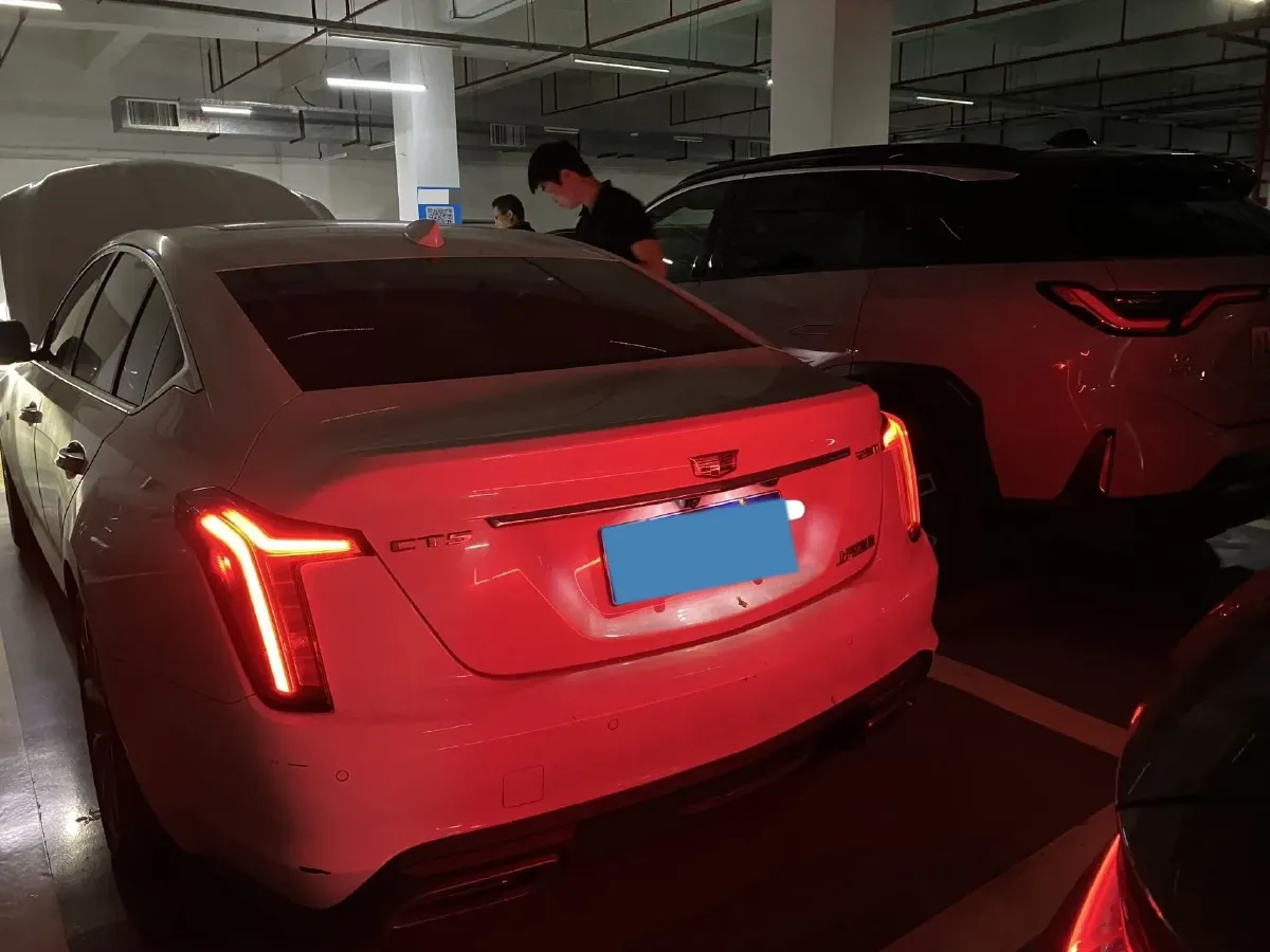 2020 Cadillac CT5 2.0T 241HP L4 10AT,autocango,china used car exporter,china ev exporter,chinese used car exporter,chinese used ev exporter