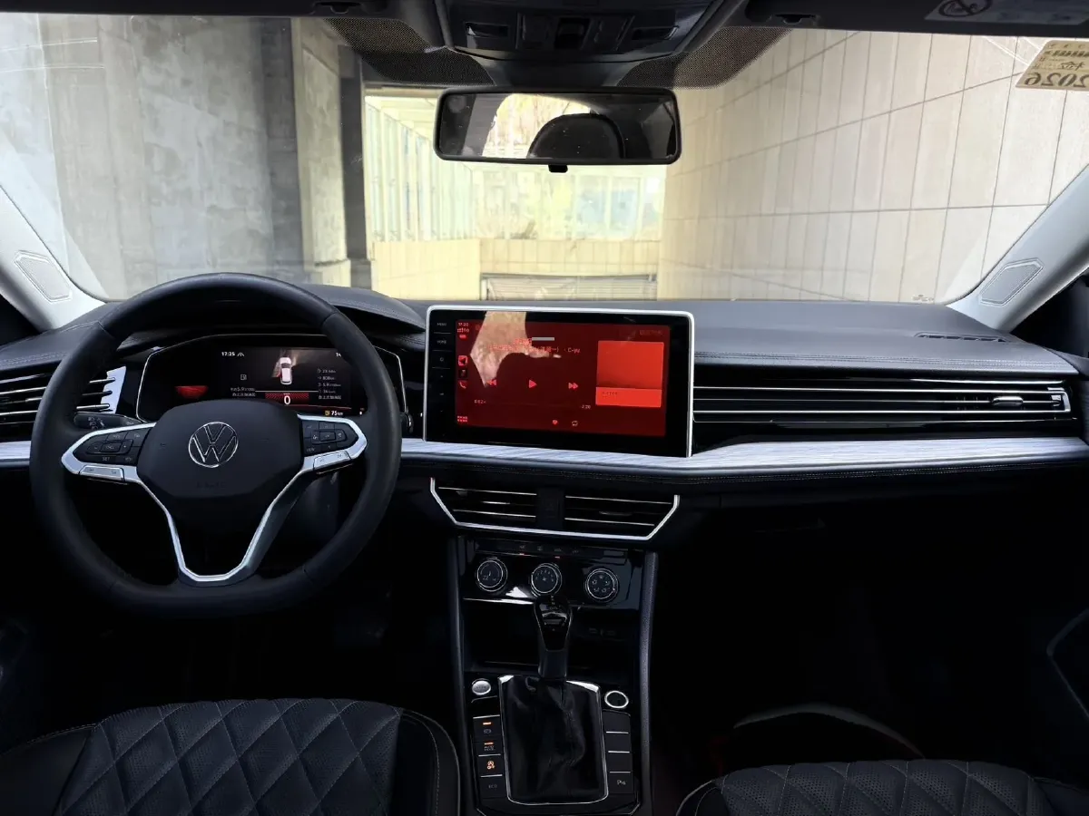 2024 Volkswagen Sagitar 1.5T 160HP L4 7DCT,autocango,china used car exporter,china ev exporter,chinese used car exporter,chinese used ev exporter