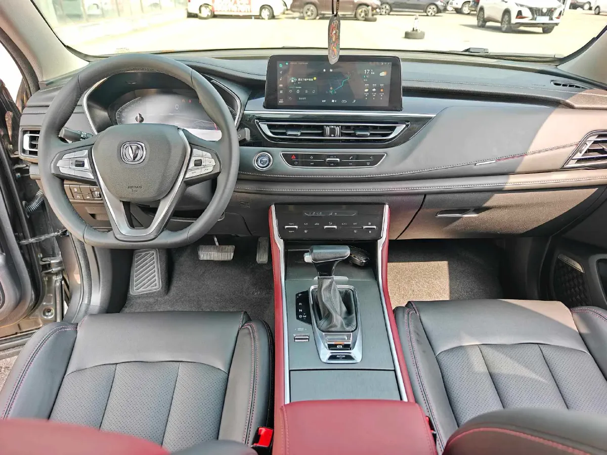 2022 ChangAn CS75 1.5T 180HP L4 7DCT,autocango,china used car exporter,china ev exporter,chinese used car exporter,chinese used ev exporter