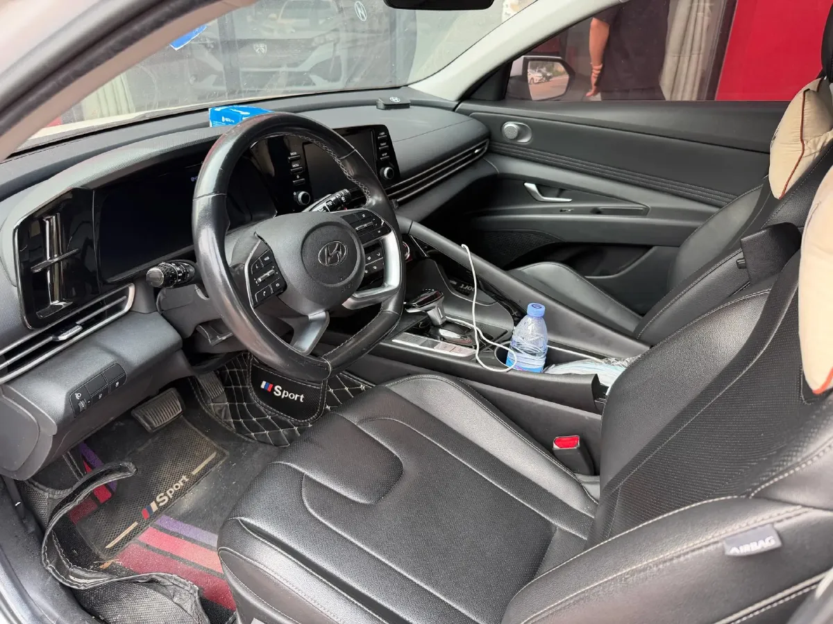 2021 Hyundai Elantra 1.5L 115HP L4 CVT,autocango,china used car exporter,china ev exporter,chinese used car exporter,chinese used ev exporter