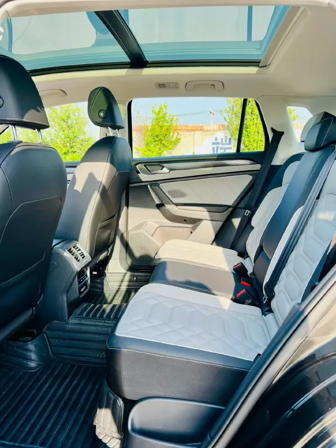 2024 Volkswagen Tayron 1.5T 160HP L4 7DCT,autocango,china used car exporter,china ev exporter,chinese used car exporter,chinese used ev exporter