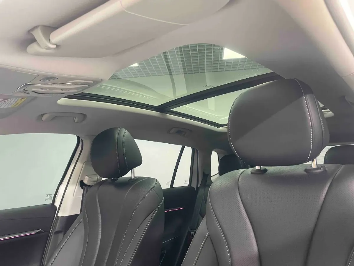 2022 Roewe RX5 MAX 1.5T 181HP L4 6AT,autocango,china used car exporter,china ev exporter,chinese used car exporter,chinese used ev exporter