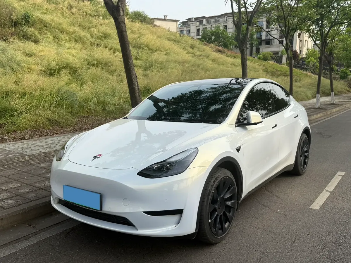 2022 Tesla Model Y BEV 60KWH,autocango,china used car exporter,china ev exporter,chinese used car exporter,chinese used ev exporter