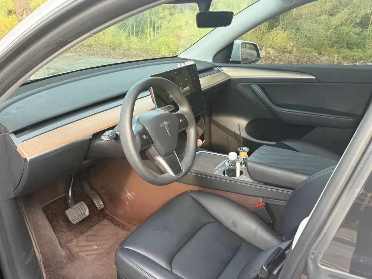 2022 Tesla Model Y BEV 60KWH,autocango,china used car exporter,china ev exporter,chinese used car exporter,chinese used ev exporter