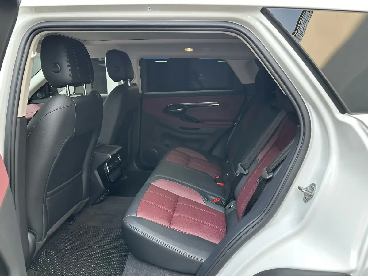 2022 Land Rover Range Rover Evoque 2.0T 249HP L4 9AT,autocango,china used car exporter,china ev exporter,chinese used car exporter,chinese used ev exporter