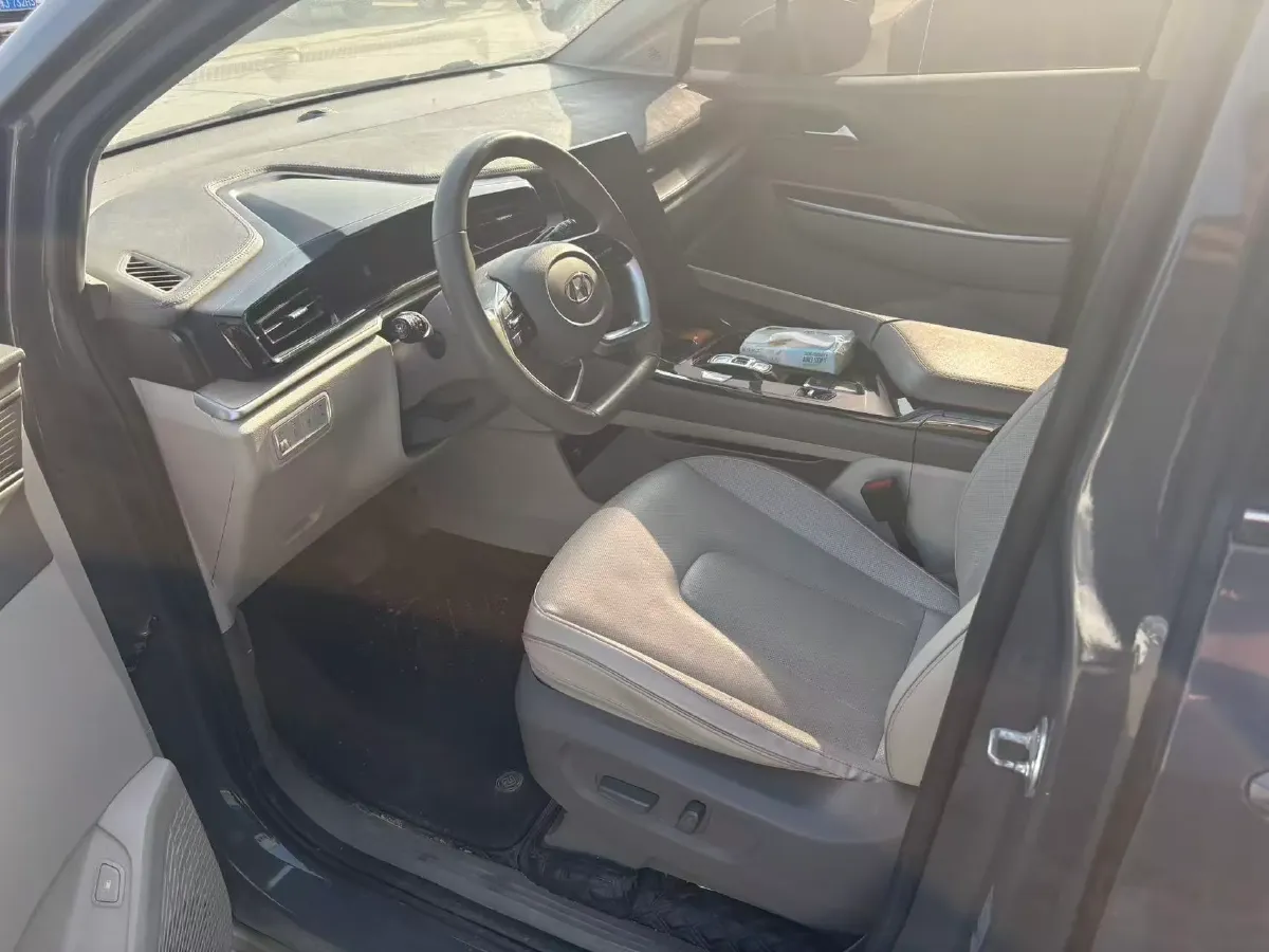 2021 Hyundai Custo 1.5T 170HP L4 8AT,autocango,china used car exporter,china ev exporter,chinese used car exporter,chinese used ev exporter