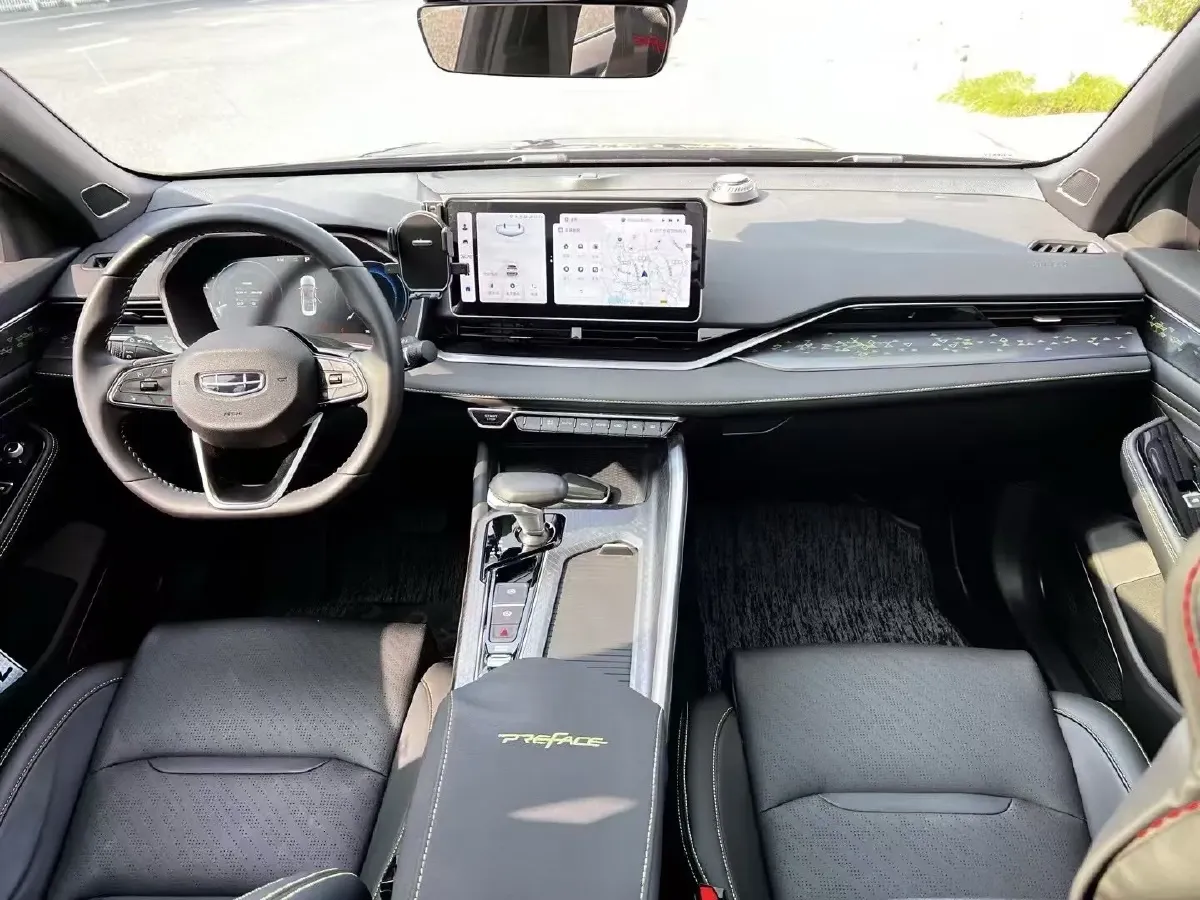 2023 Geely Preface 1.5T 181HP L4 7DCT,autocango,china used car exporter,china ev exporter,chinese used car exporter,chinese used ev exporter