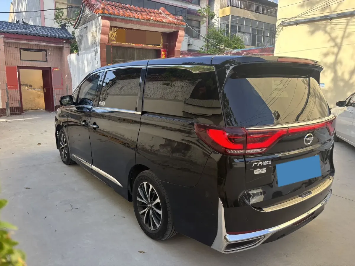 2021 GAC Trumpchi M8 2.0T 252HP L4 8AT,autocango,china used car exporter,china ev exporter,chinese used car exporter,chinese used ev exporter