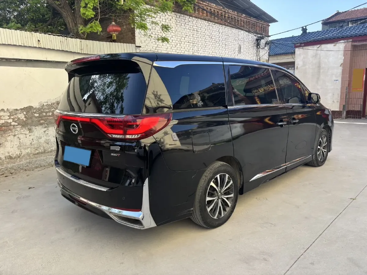 2021 GAC Trumpchi M8 2.0T 252HP L4 8AT,autocango,china used car exporter,china ev exporter,chinese used car exporter,chinese used ev exporter