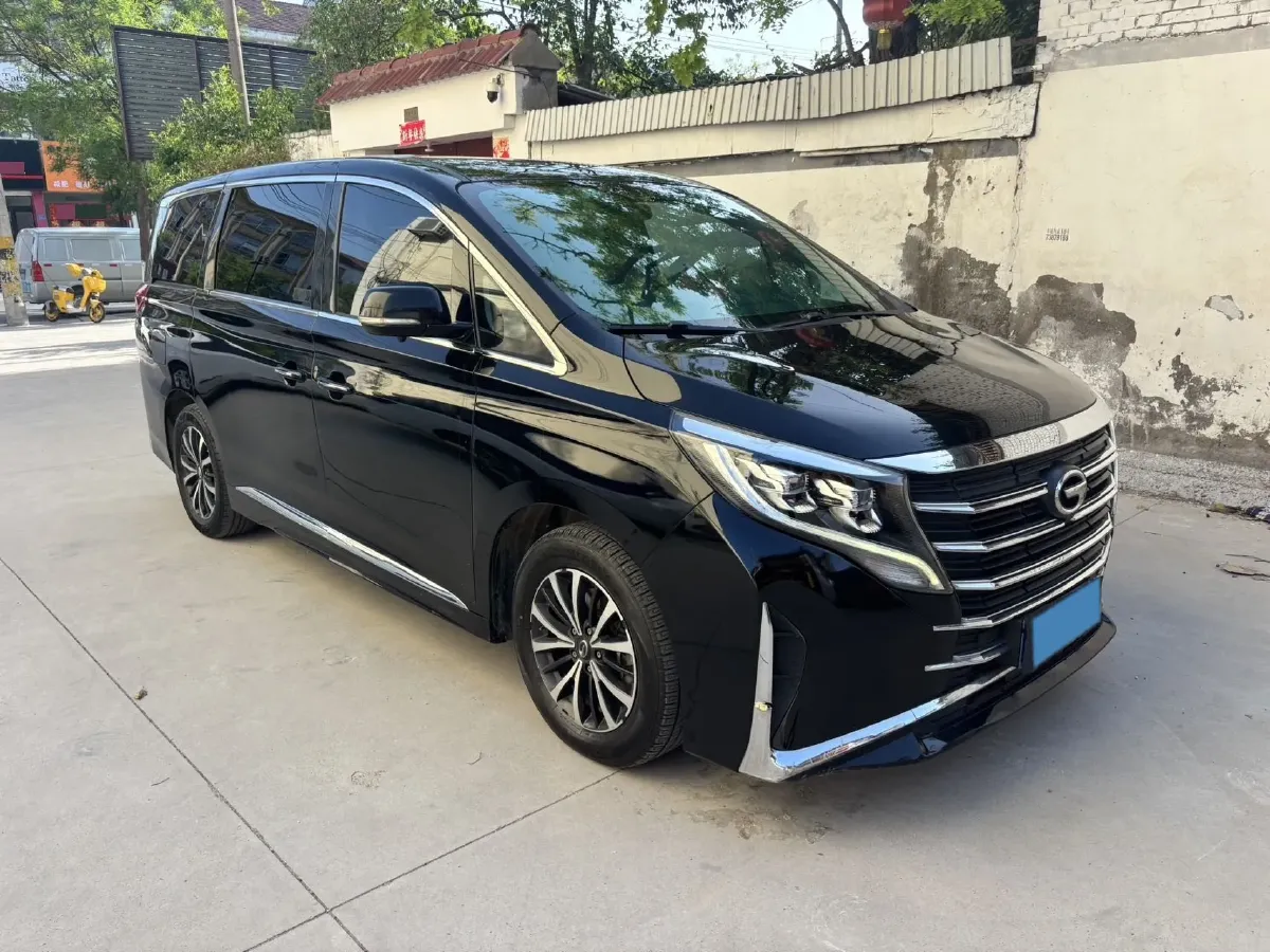 2021 GAC Trumpchi M8 2.0T 252HP L4 8AT,autocango,china used car exporter,china ev exporter,chinese used car exporter,chinese used ev exporter