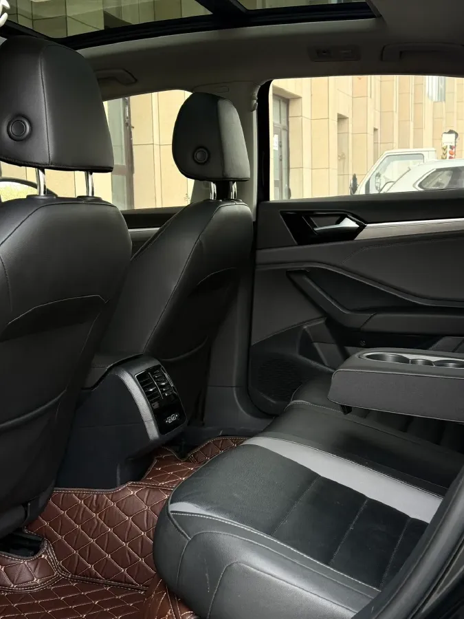 2021 Volkswagen Sagitar 1.4T 150HP L4 7DCT,autocango,china used car exporter,china ev exporter,chinese used car exporter,chinese used ev exporter