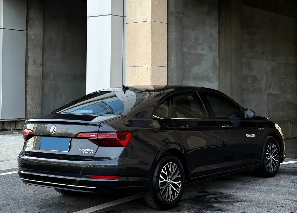 2021 Volkswagen Sagitar 1.4T 150HP L4 7DCT,autocango,china used car exporter,china ev exporter,chinese used car exporter,chinese used ev exporter