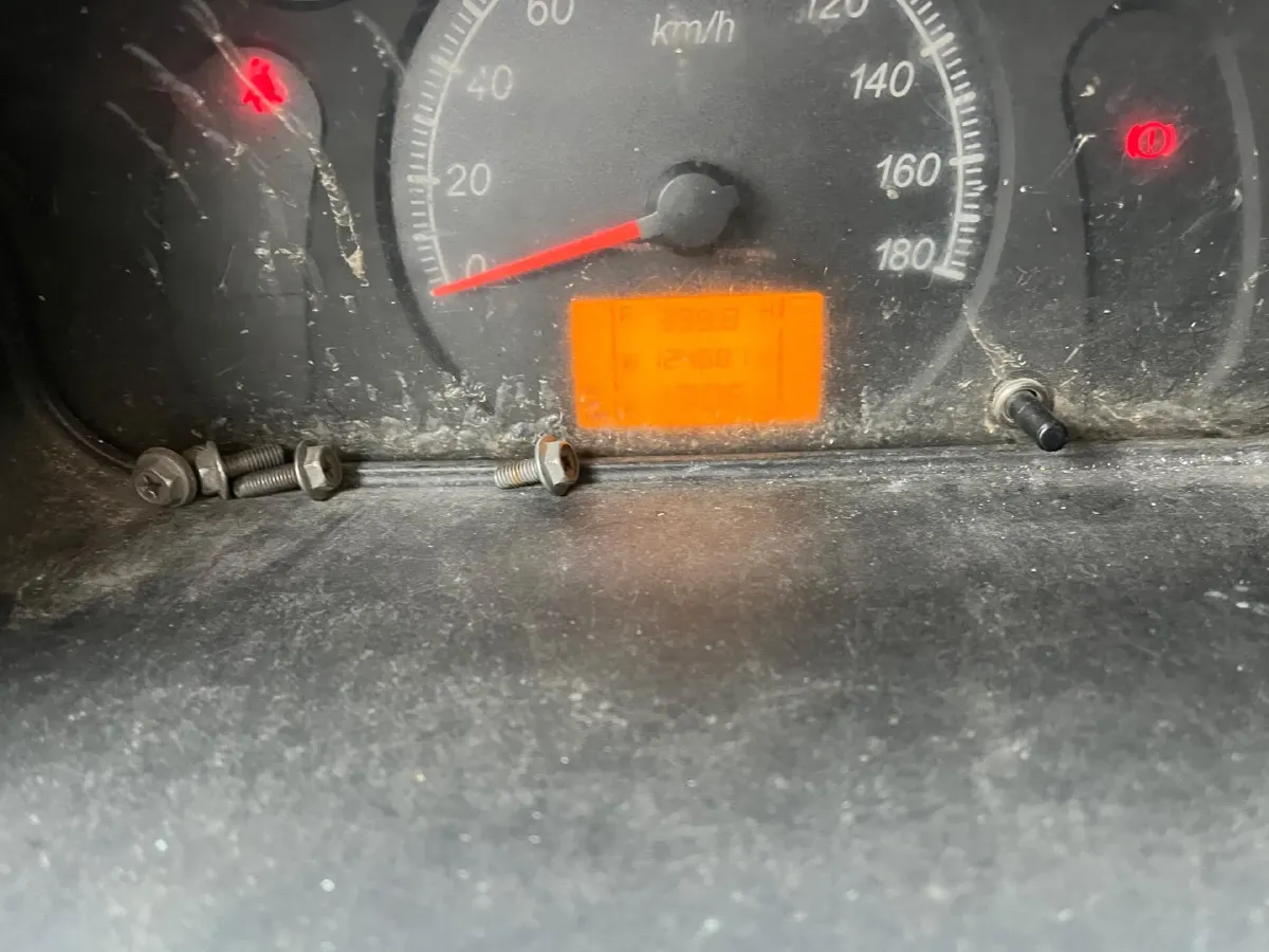 2020 WuLing ZhiGuang 1.2L 76HP L4 5MT,autocango,china used car exporter,china ev exporter,chinese used car exporter,chinese used ev exporter