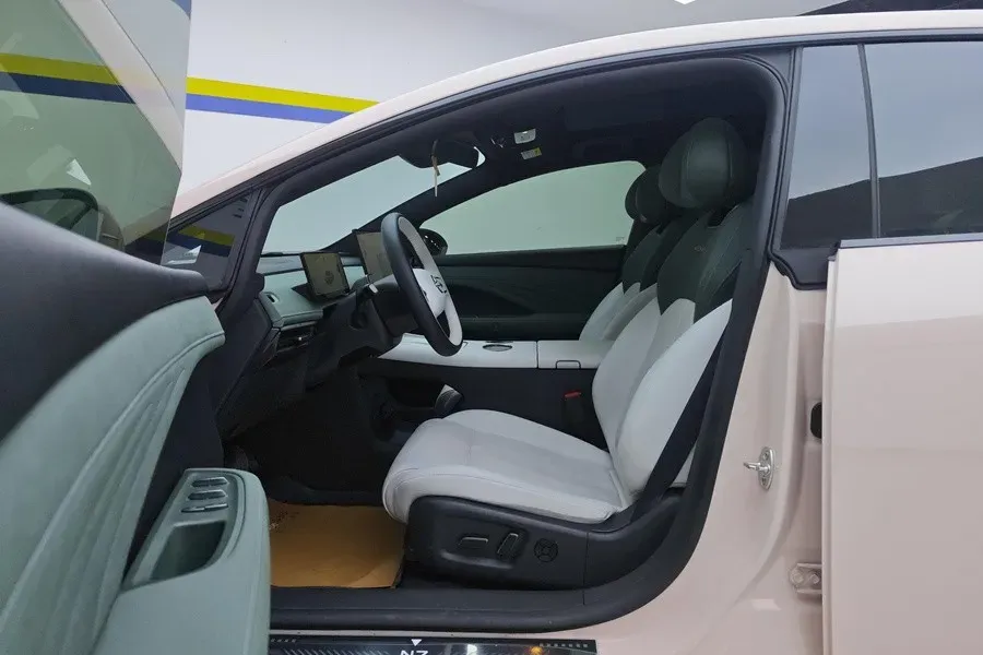 2025 Nissan N7 BEV 73KWH,autocango,china used car exporter,china ev exporter,chinese used car exporter,chinese used ev exporter