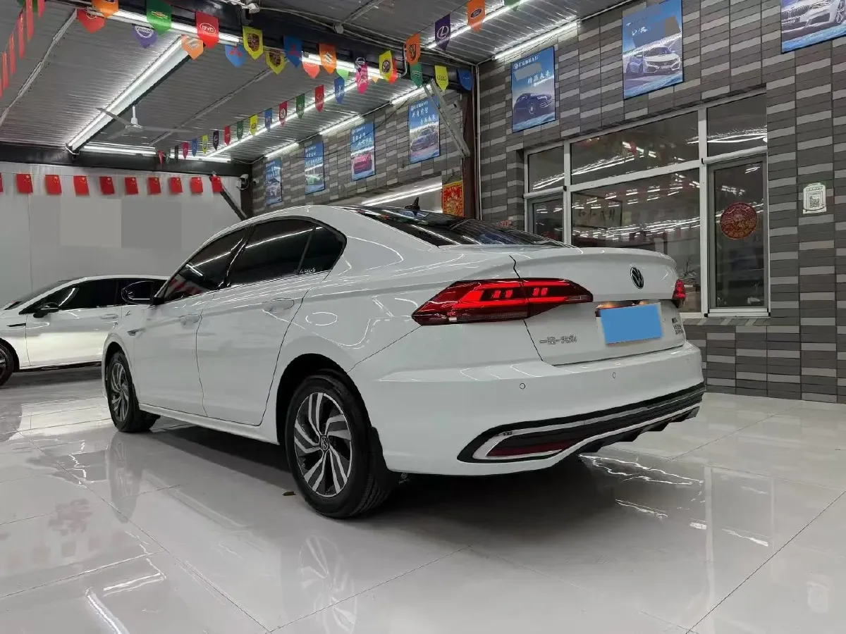 2023 Volkswagen Bora 1.2T 116HP L4 7DCT,autocango,china used car exporter,china ev exporter,chinese used car exporter,chinese used ev exporter