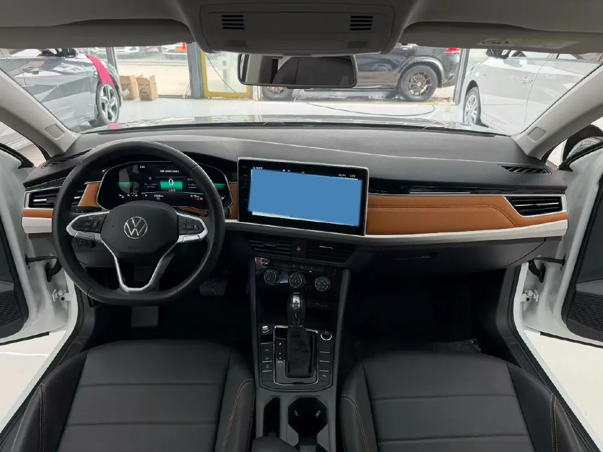 2023 Volkswagen Bora 1.2T 116HP L4 7DCT,autocango,china used car exporter,china ev exporter,chinese used car exporter,chinese used ev exporter