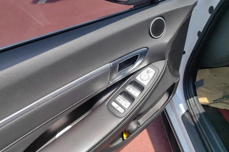 2020 Hyundai Sonata 1.5T 170HP L4 7DCT,autocango,china used car exporter,china ev exporter,chinese used car exporter,chinese used ev exporter