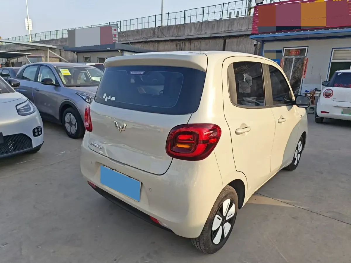 2025 WuLing HongGuang MINI EV BEV 16.2KWH,autocango,china used car exporter,china ev exporter,chinese used car exporter,chinese used ev exporter