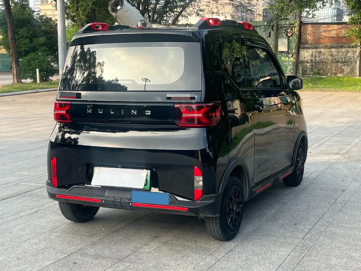 2022 WuLing HongGuang MINI EV BEV 26.5KWH,autocango,china used car exporter,china ev exporter,chinese used car exporter,chinese used ev exporter