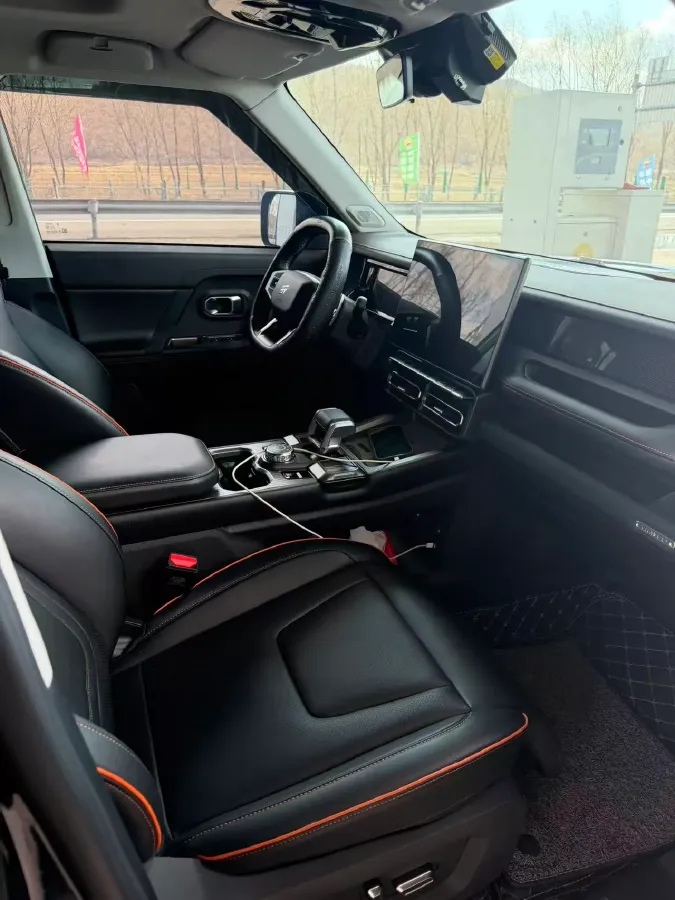 2025 Jetour Freeman 2.0T 254HP L4 8AT,autocango,china used car exporter,china ev exporter,chinese used car exporter,chinese used ev exporter