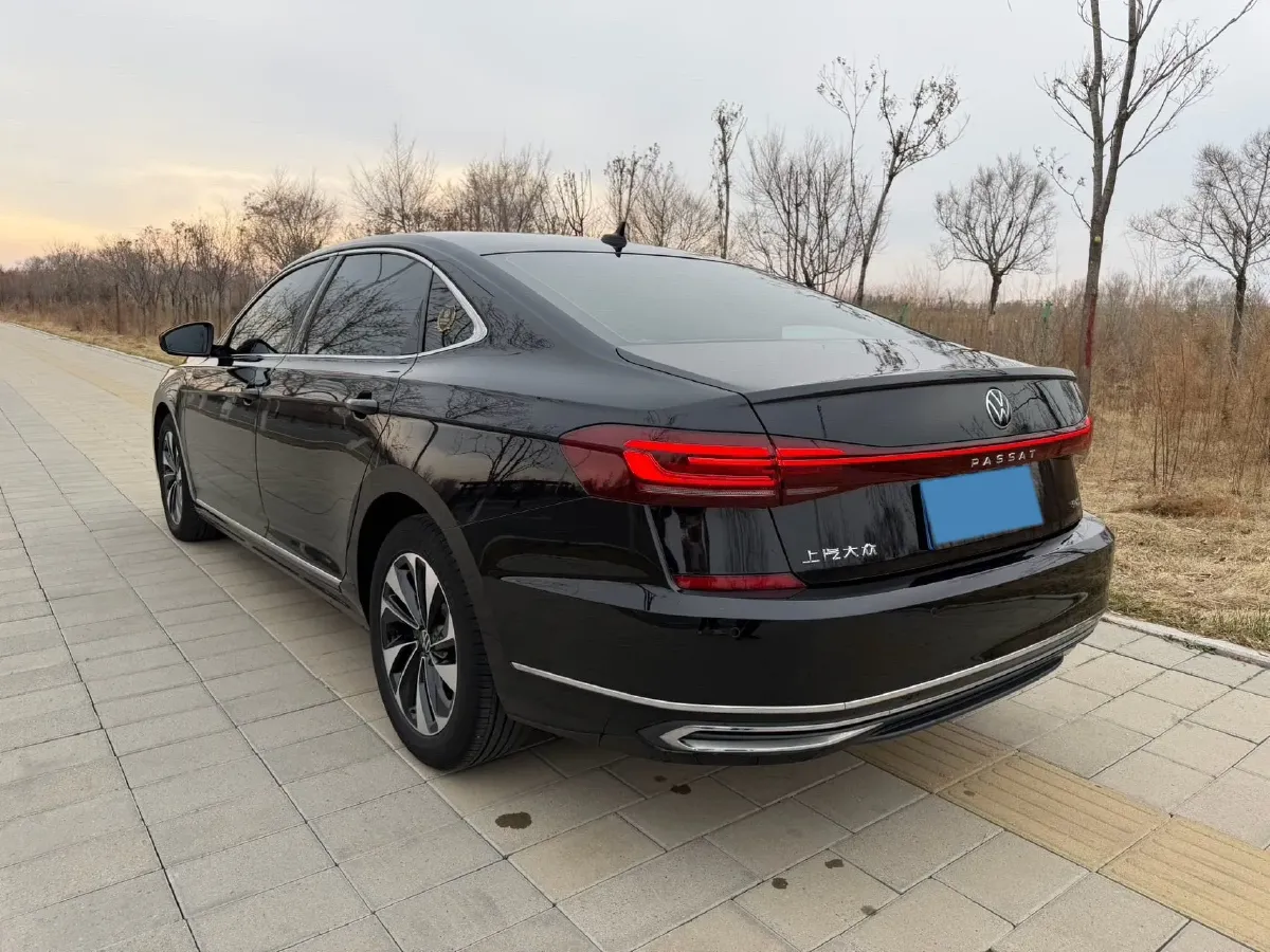 2023 Volkswagen Passat 1.4T 150HP L4 7DCT,autocango,china used car exporter,china ev exporter,chinese used car exporter,chinese used ev exporter