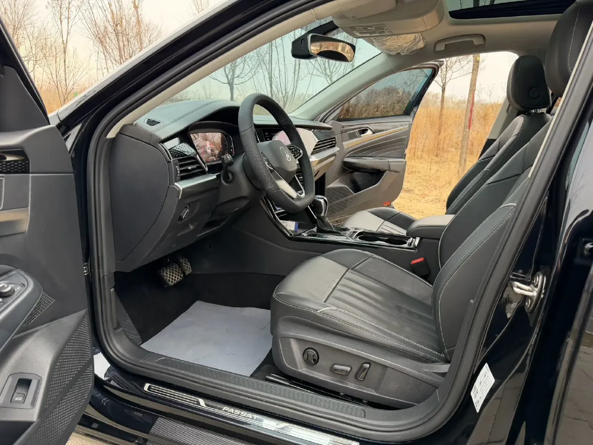 2023 Volkswagen Passat 1.4T 150HP L4 7DCT,autocango,china used car exporter,china ev exporter,chinese used car exporter,chinese used ev exporter