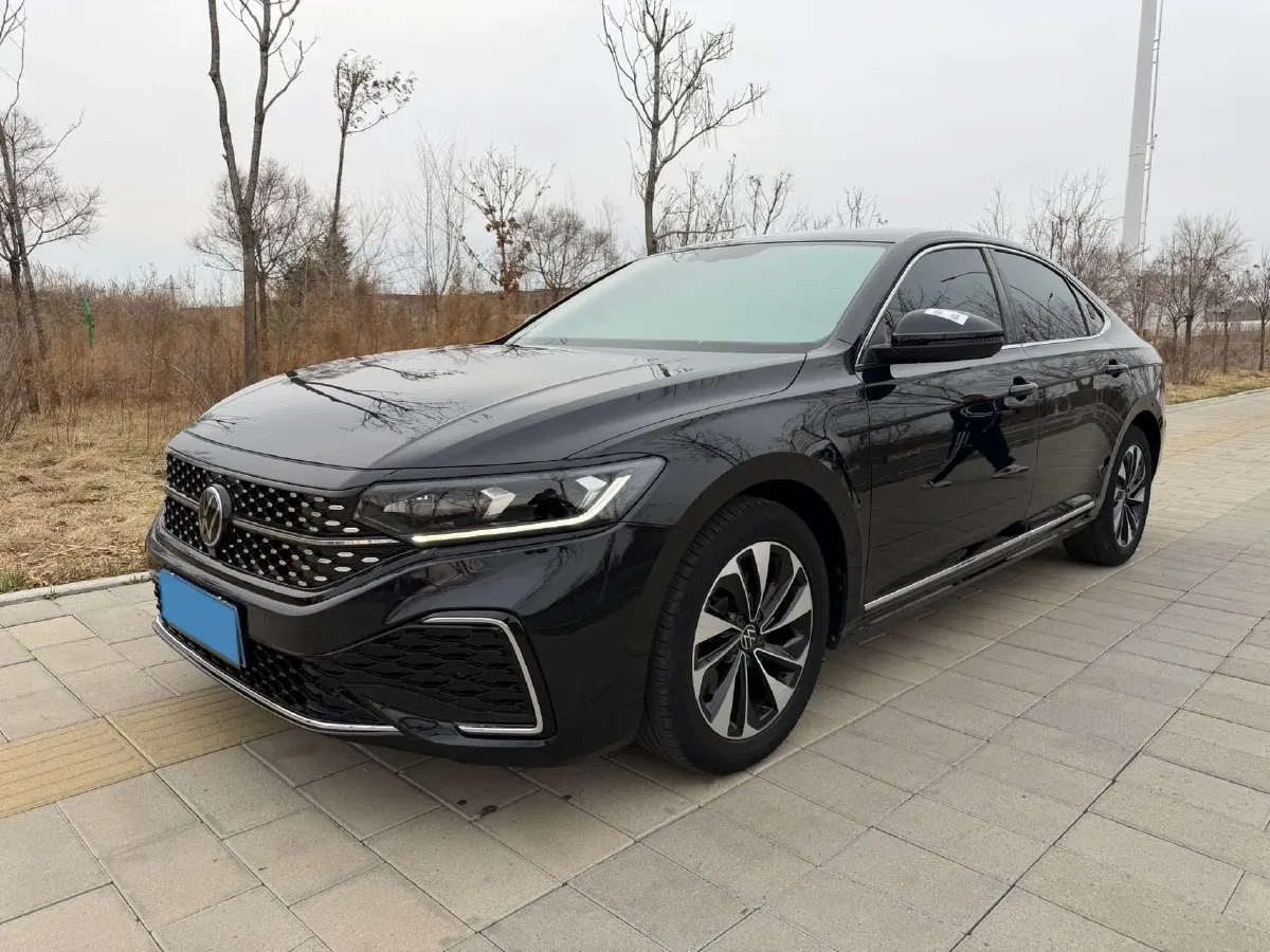 2023 Volkswagen Passat 1.4T 150HP L4 7DCT,autocango,china used car exporter,china ev exporter,chinese used car exporter,chinese used ev exporter