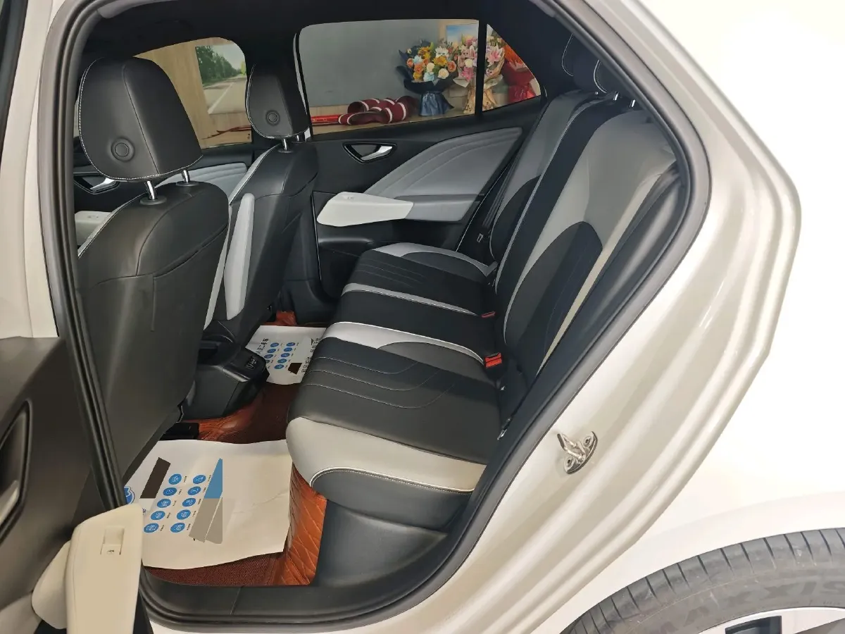 2025 Volkswagen ID.3 BEV 52.8KWH,autocango,china used car exporter,china ev exporter,chinese used car exporter,chinese used ev exporter