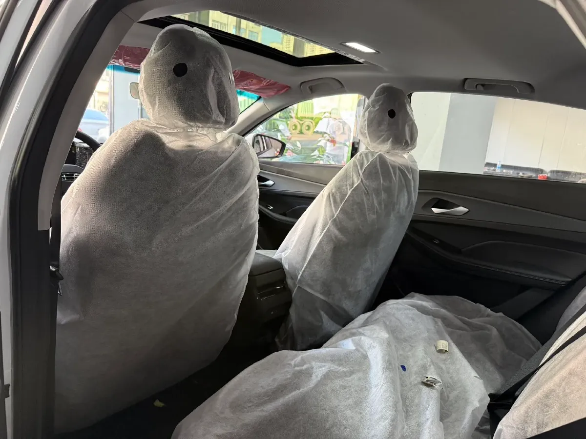 2024 Geely Binray 1.5T 181HP L4 7DCT,autocango,china used car exporter,china ev exporter,chinese used car exporter,chinese used ev exporter