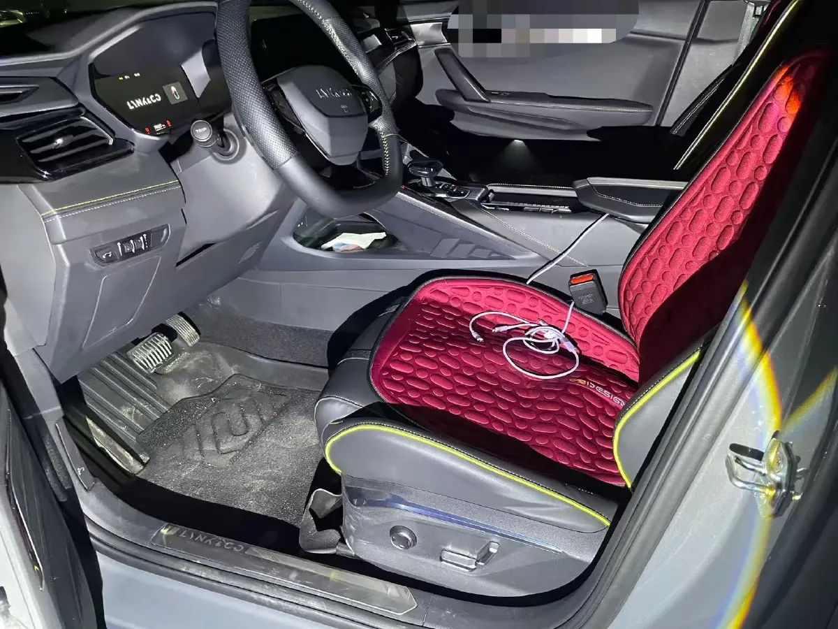 2023 LYNK&CO 06 1.5T 181HP L4 7DCT,autocango,china used car exporter,china ev exporter,chinese used car exporter,chinese used ev exporter