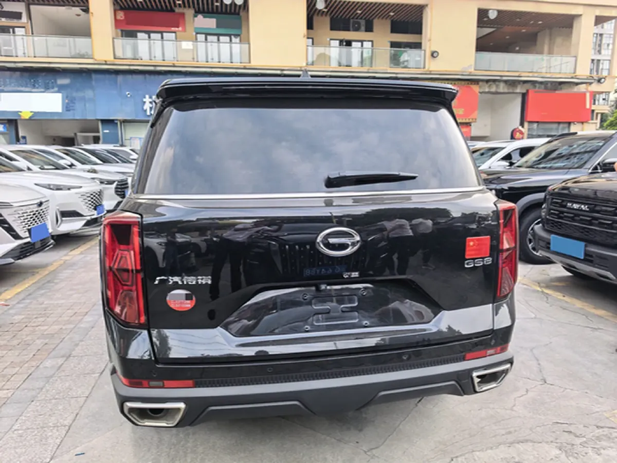 2022 GAC Trumpchi GS8 2.0T 252HP L4 8AT,autocango,china used car exporter,china ev exporter,chinese used car exporter,chinese used ev exporter